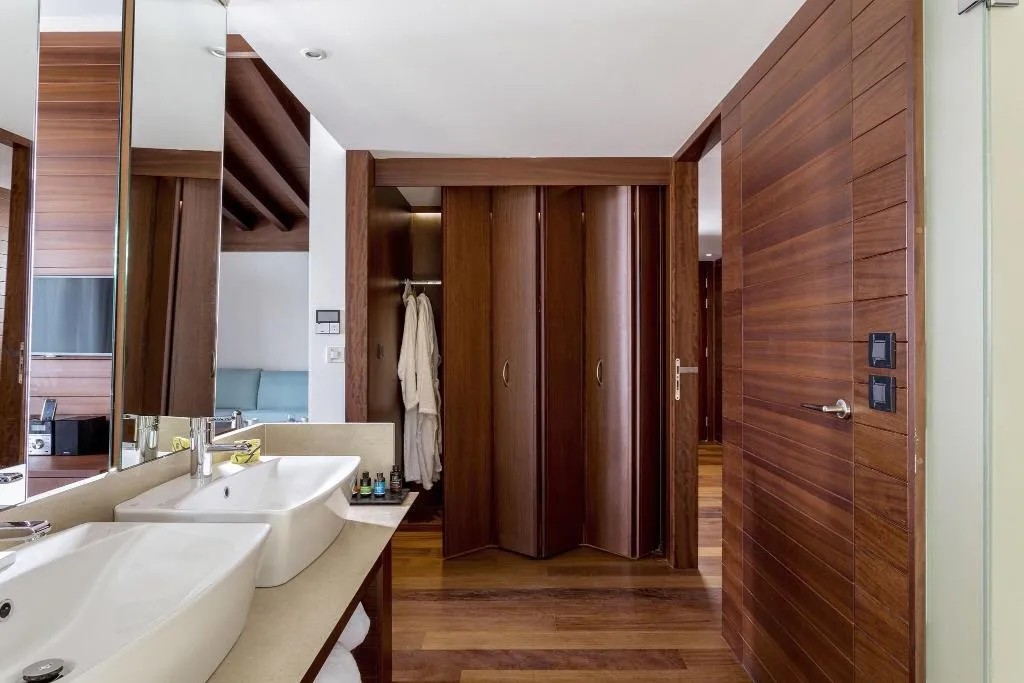 SUITE WITH PRIVATE POOL Room, Horizon Blu, Kalamata