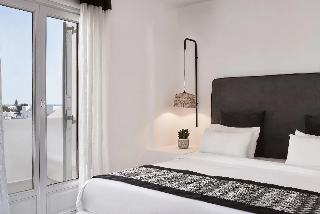 JUNIOR SUITE MOUNTAIN VIEW Room, Mr & Mrs White Mykonos, Mykonos