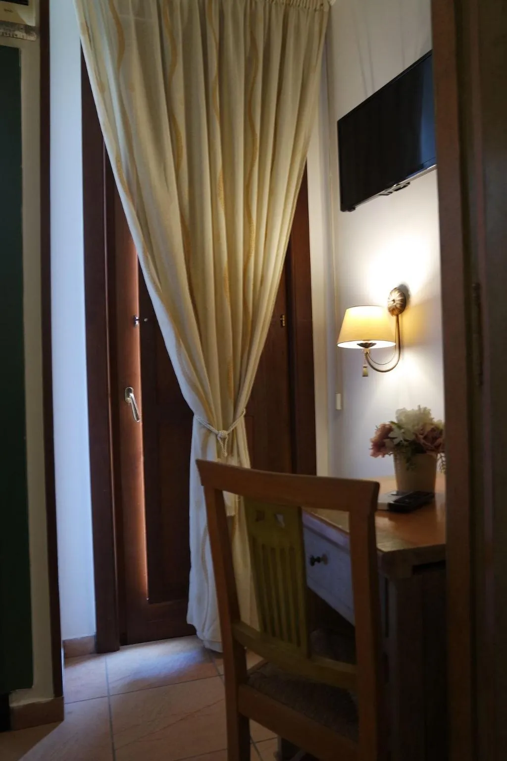 Room, Hotel Santa Caterina, Naples