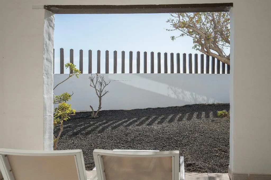 Double or Twin GARDEN VIEW Room, Hotel LIVVO Volcan Lanzarote, Lanzarote