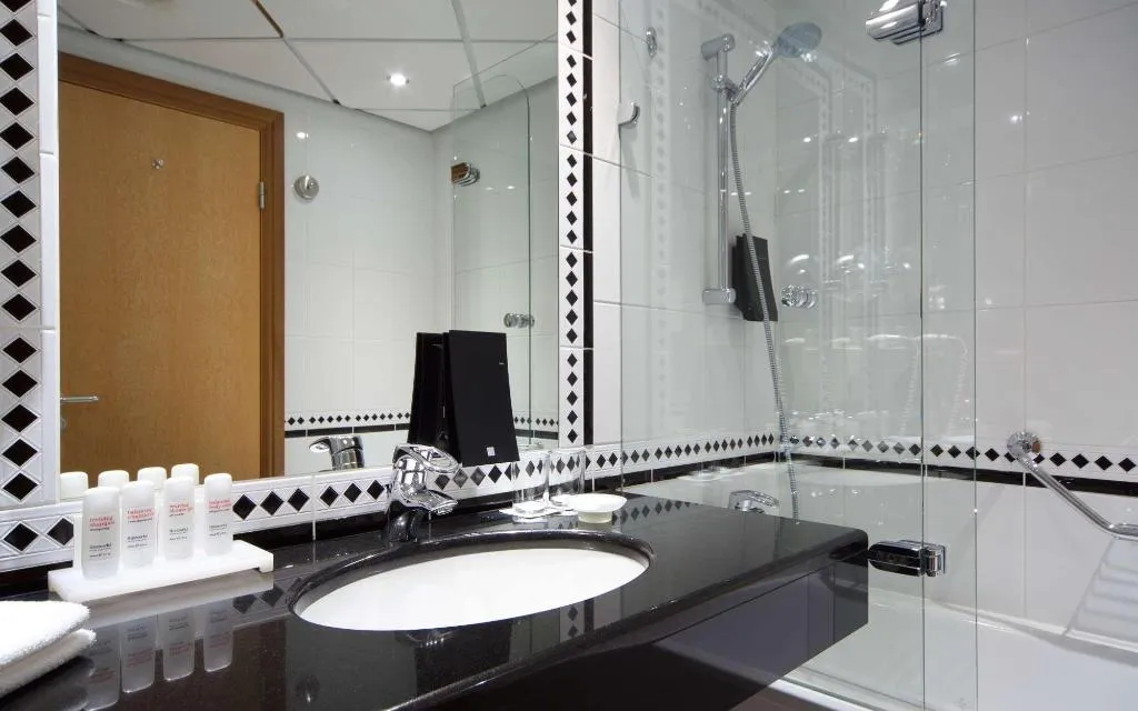 Room, Radisson Blu Ridzene Hotel, Riga