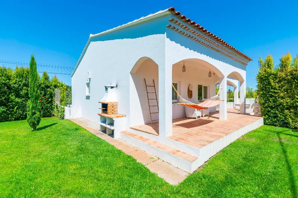 APARTMENT DELUXE THREE BEDROOM Room, Laranjal Farm House, Algarve