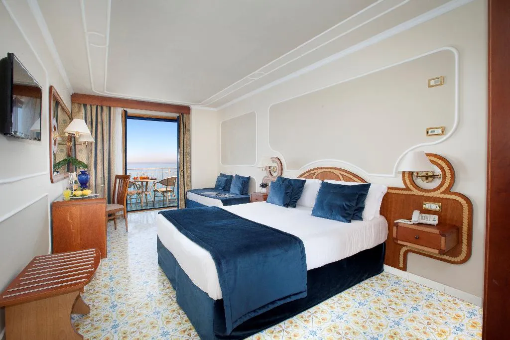 TRIPLE SUPERIOR SEA VIEW Room, Alimuri Bay Resort, Naples