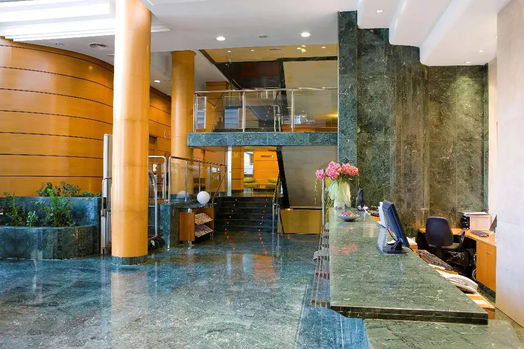 Lobby, NH Valencia Center, Valencia