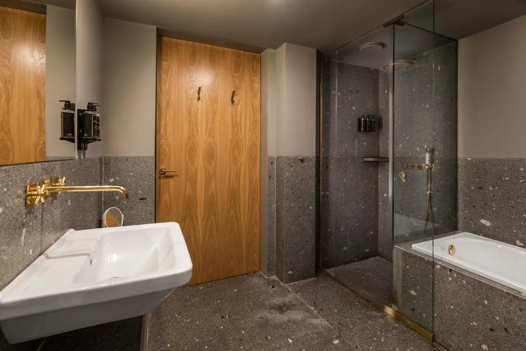 TRIPLE PRESTIGE Room, Eurostars Santa Luzia, Porto