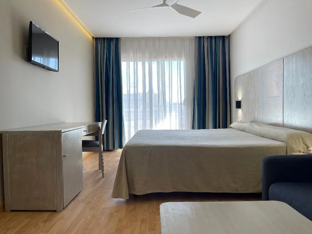 Double or Twin STANDARD Room, AGH Canet, Valencia