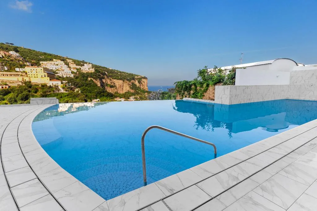 Pool, Mary Hotel, Naples