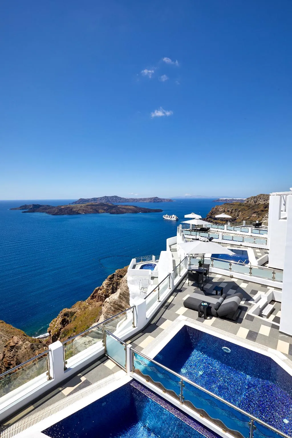 SUITE HONEYMOON Room, Petit Palace, Santorini
