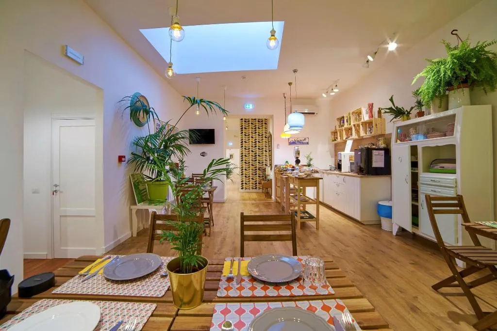 Restaurant, Napoli Tree - Lungomare, Naples