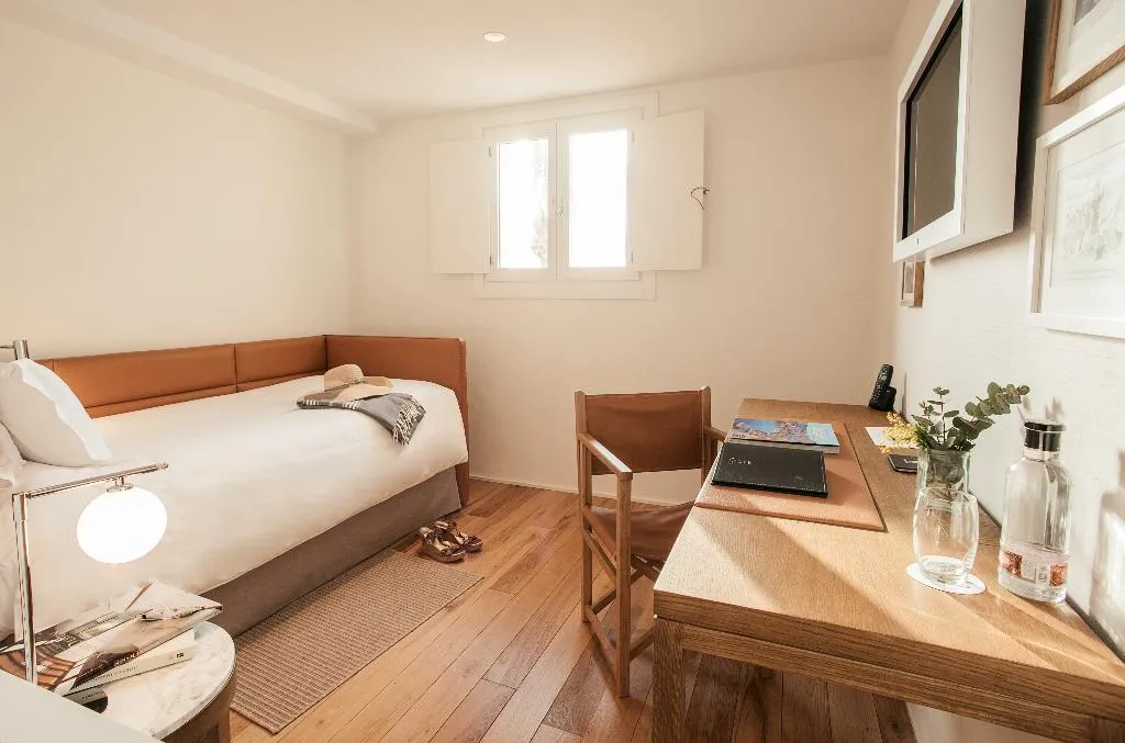 SINGLE STANDARD Room, Faustino Gran Relais & Chateaux, Menorca