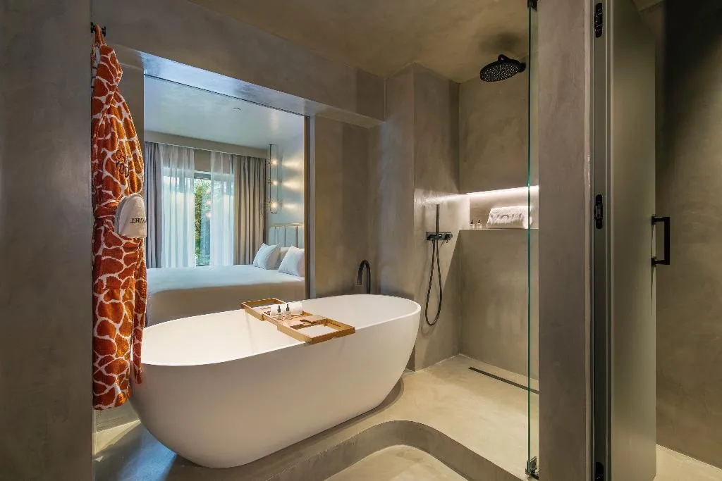 JUNIOR SUITE KING SIZE BED Room, Only YOU Hotel Málaga, Costa Del Sol