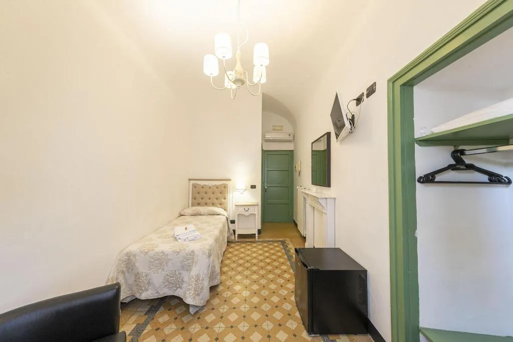 Room, Palazzo Villelmi, Palermo