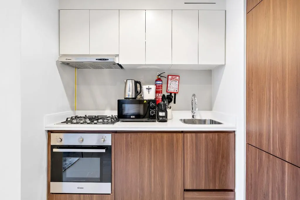 STUDIO CITY VIEW Room, Vera Residences, Dubai
