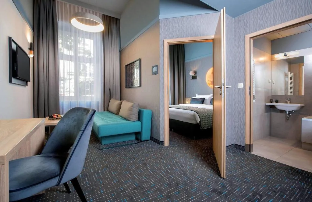 TWIN DELUXE Room, Leonardo Boutique Hotel Krakow Old Town, Krakow