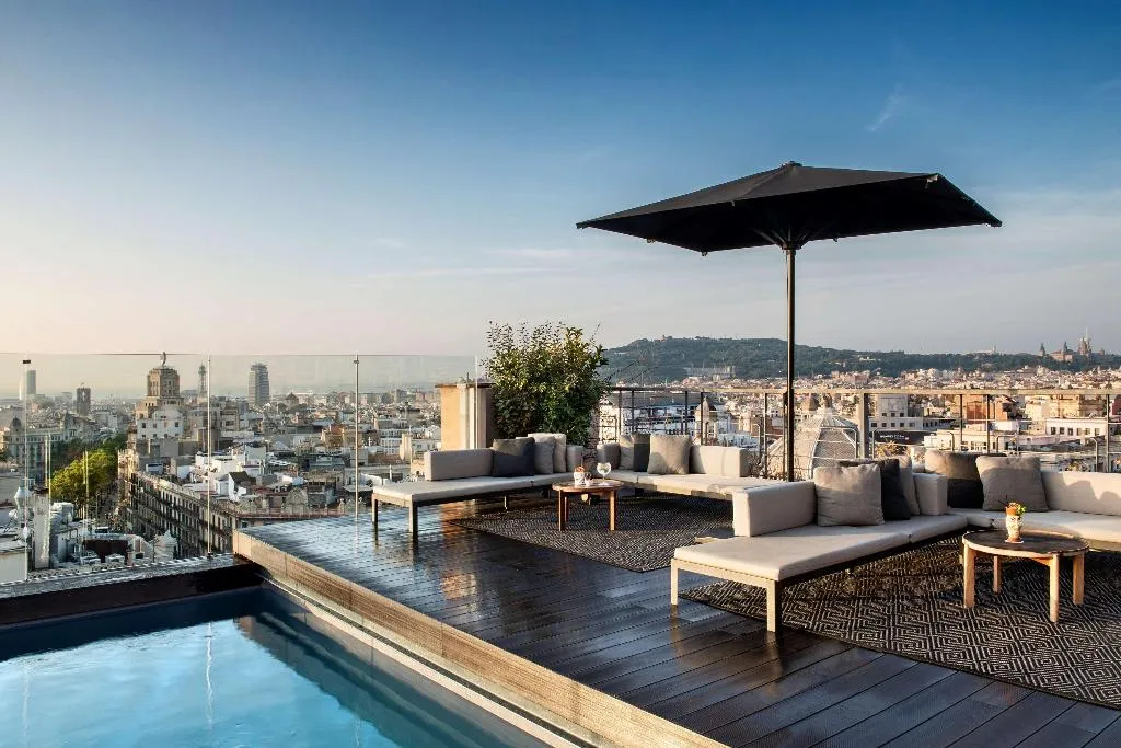 Pool, NH Collection Barcelona Gran Hotel Calderón, Barcelona