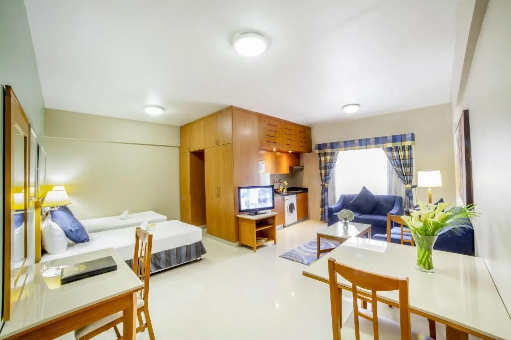 STUDIO PREMIER Room, Golden Sands Hotel Apartments, Dubai