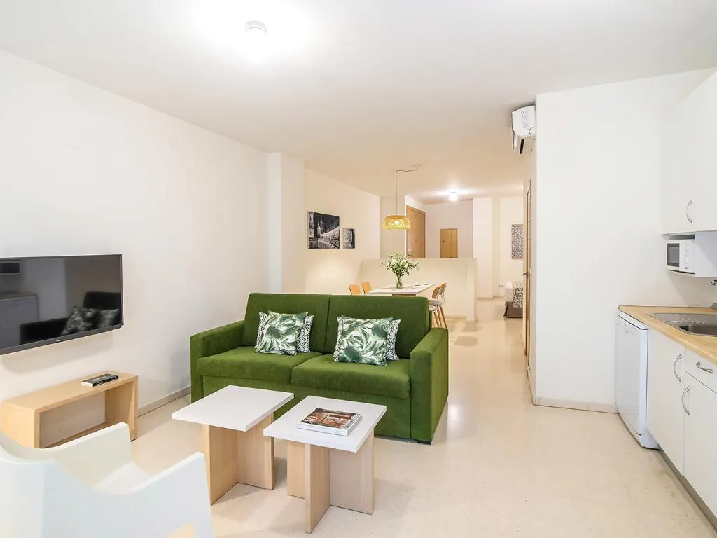 STUDIO CAPACITY 2 Room, Pierre & Vacances Sevilla, Seville