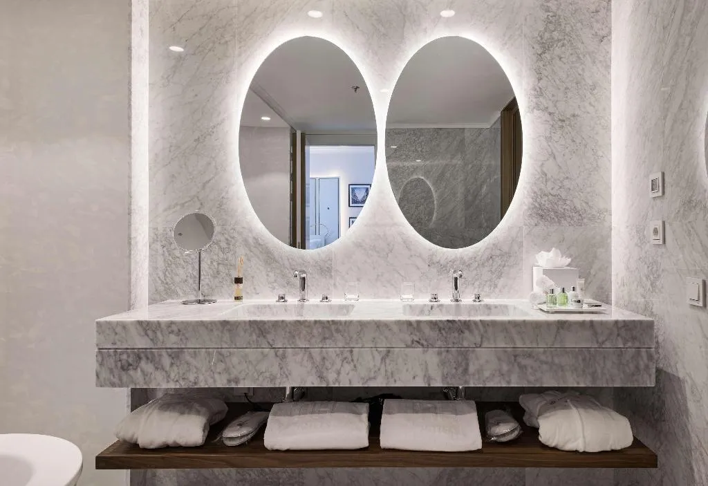 DOUBLE PREMIUM Room, NH Collection Madrid Eurobuilding, Madrid