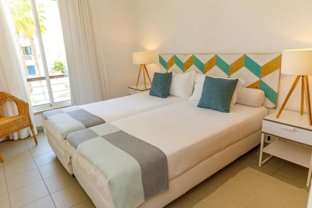 APARTMENT POOL VIEW TWO BEDROOMS Room, Marina Club I, Algarve