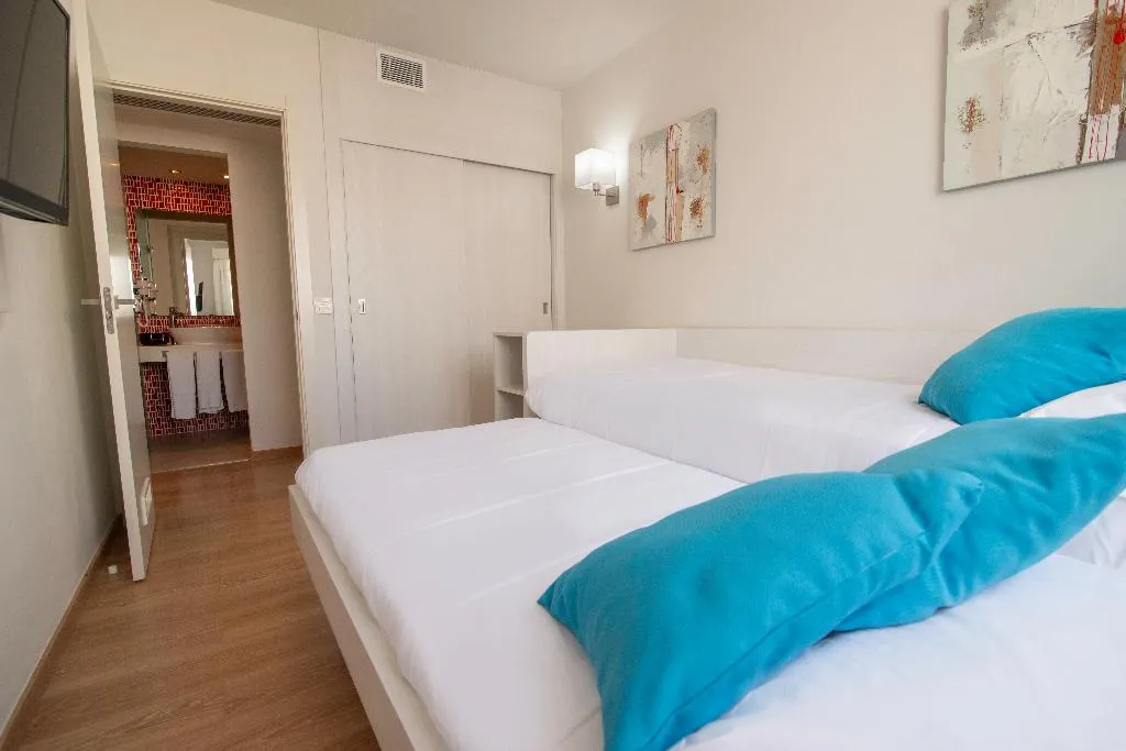 SUITE CAPACITY 5 Room, Aequora Lanzarote, Lanzarote