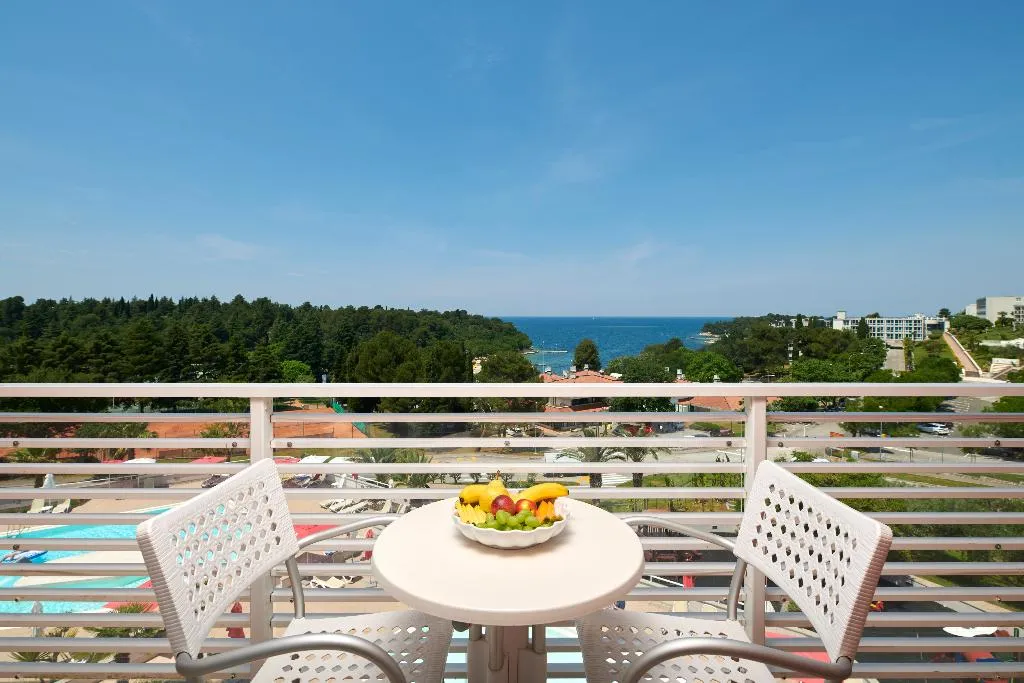DOUBLE SIDE SEA VIEW WITH BALCONY Room, Hotel Albatros Plava Laguna, Istria