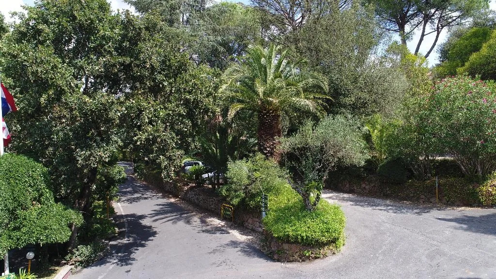 General view, Seven Hills Village, Rome