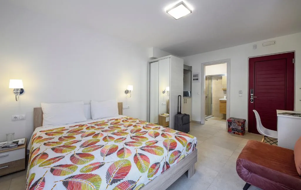 DOUBLE basement Room, Elpiniki Luxury Rooms, Thessaloniki