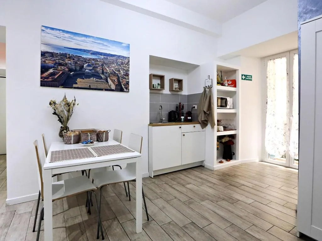 Room, Lotus Roma, Rome