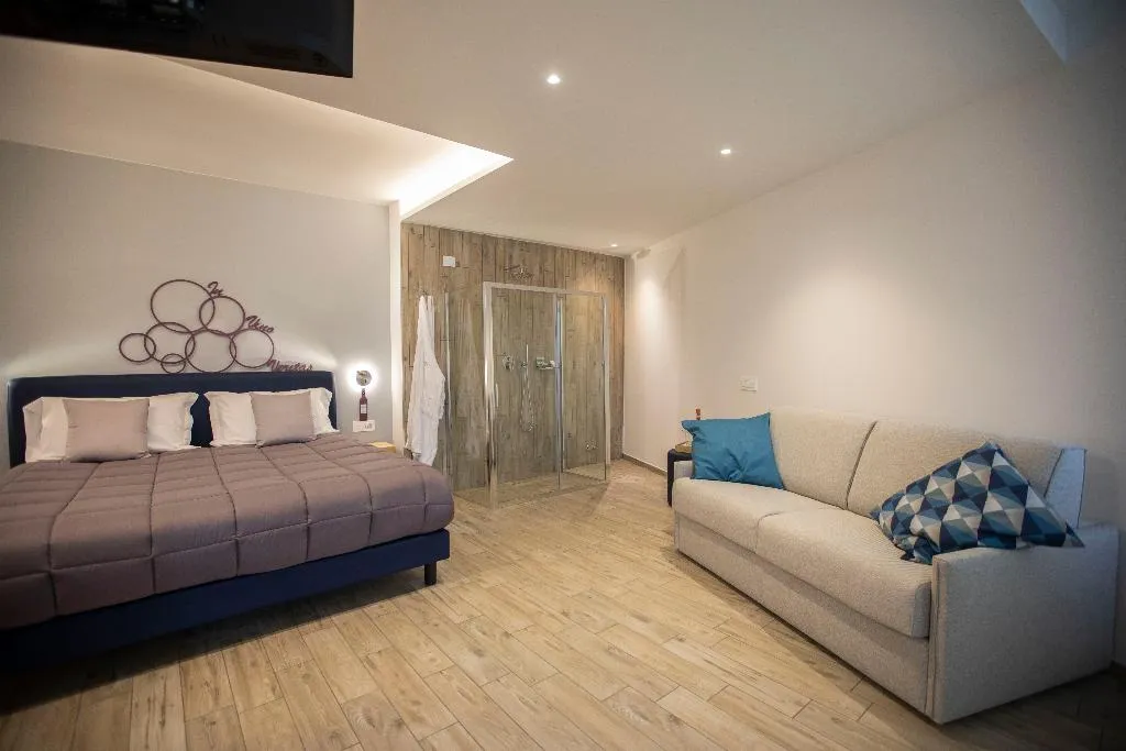 JUNIOR SUITE STANDARD Room, Vesuvio Inn Bed & Wine Experience, Naples