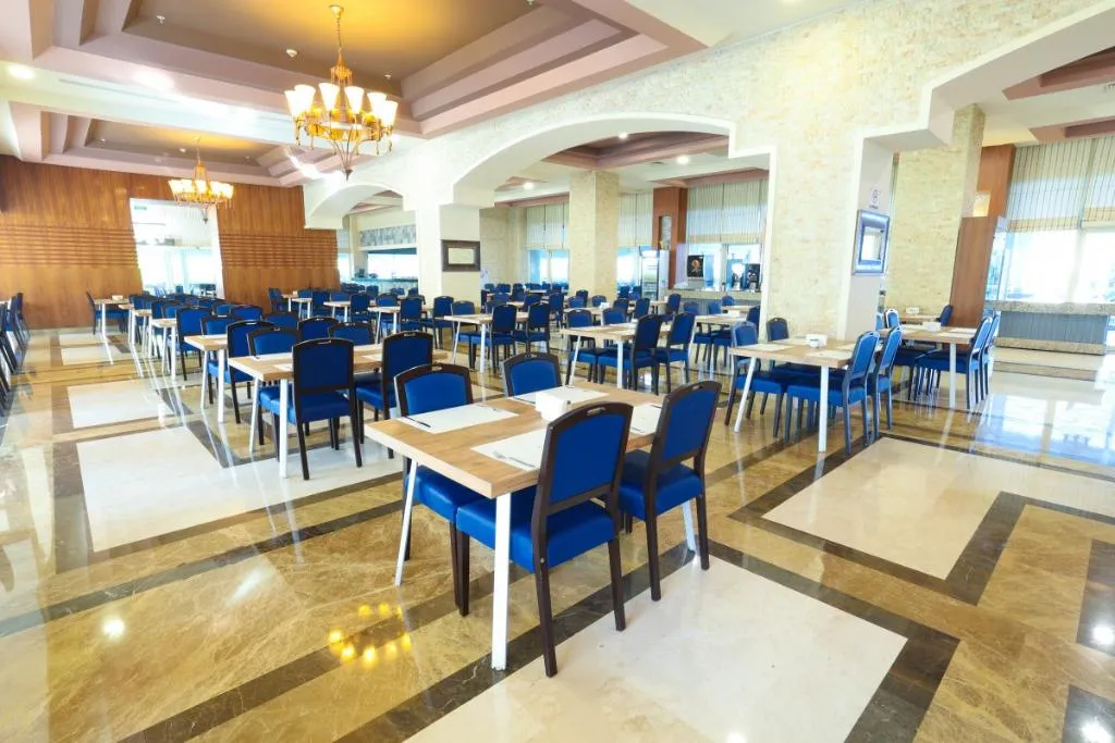 Restaurant, Crystal De Luxe Comfort Collection, Antalya