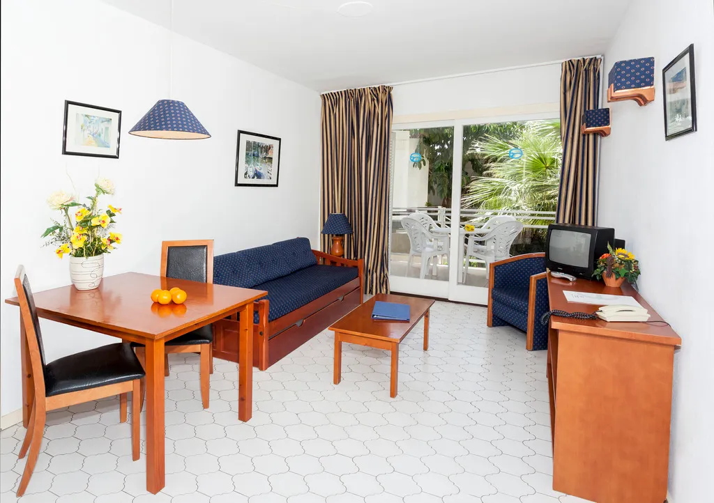 APARTMENT STANDARD Room, Suites Roc Portonova, Majorca