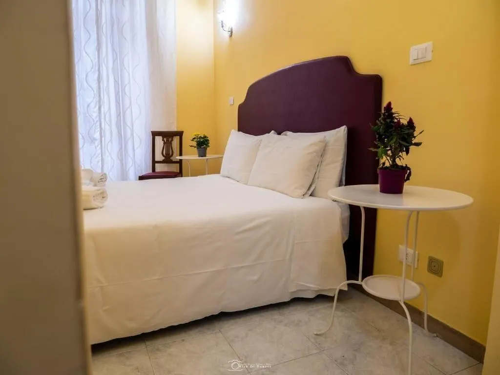 Room, Miss Suite, Naples
