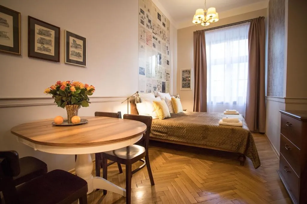 Room, Scharffenberg Apartments Main Square, Krakow