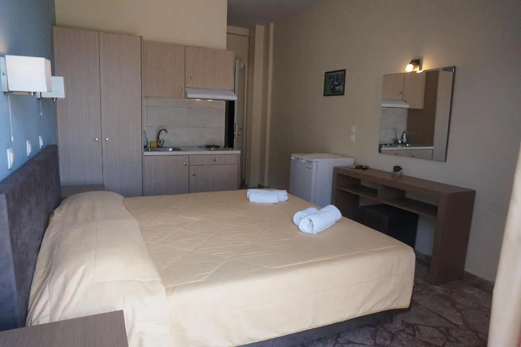Room, Tolon Beach Hotel, Athens