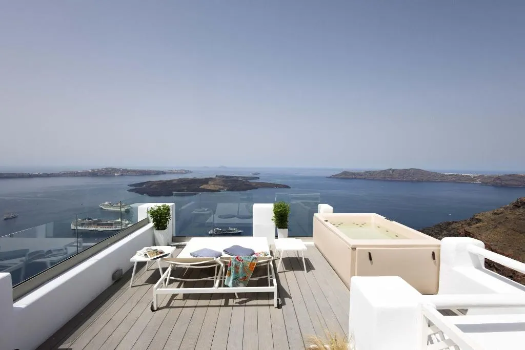 Room, Aeifos Boutique Hotel, Santorini