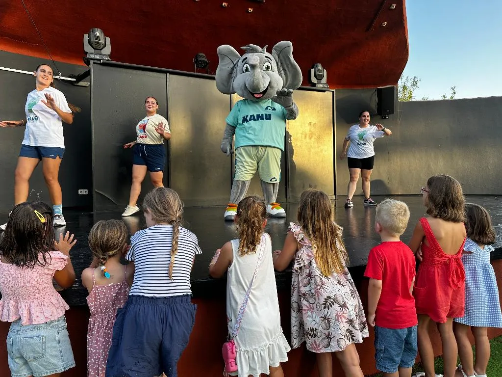 Sports and Entertainment, Holiday World Resort, Costa Del Sol