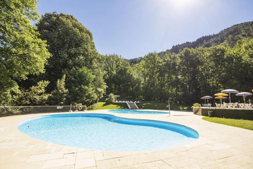 Pool, Aguas do Geres, Porto
