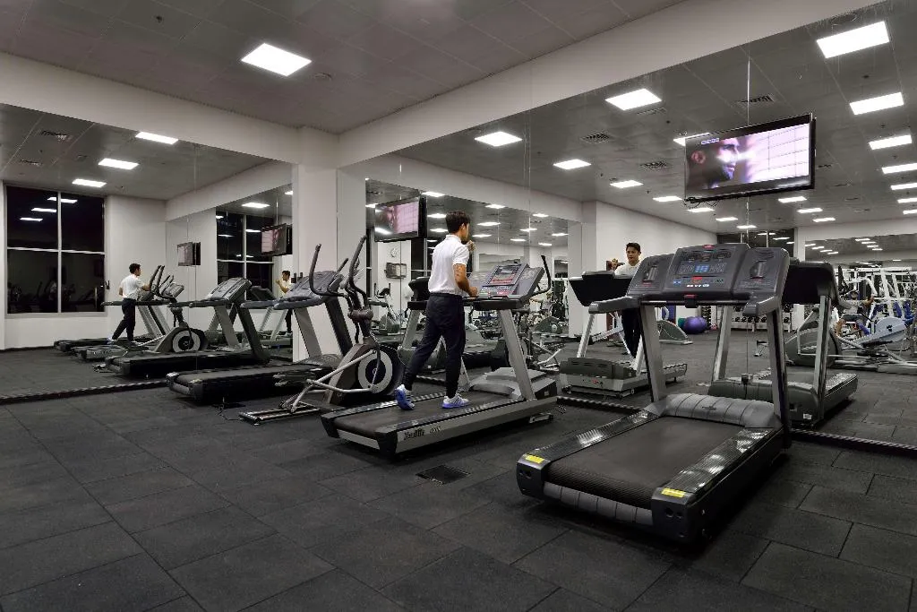Sports and Entertainment, Oaks Liwa Heights Hotel Suites, Dubai