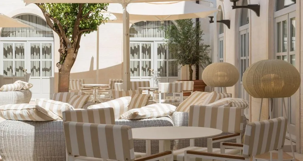 Terrace, Heritage Hotel Kastelet, Split