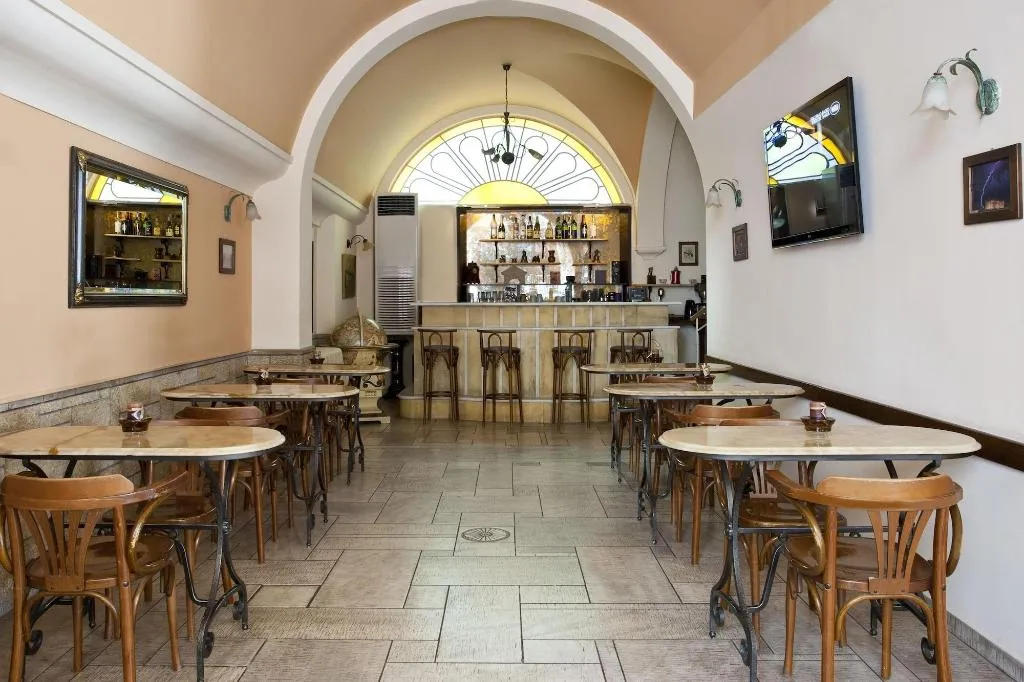 Bar, Elizabeth Boutique, Athens