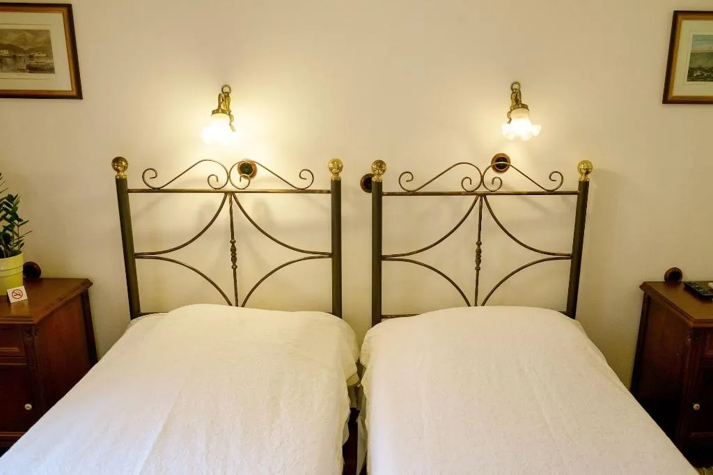 Room, Vilelmine, Crete