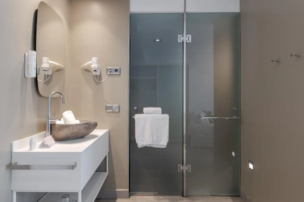 Double or Twin SUPERIOR WITH BALCONY Room, Hotel Planamar by Escampa Hotels, Costa Brava