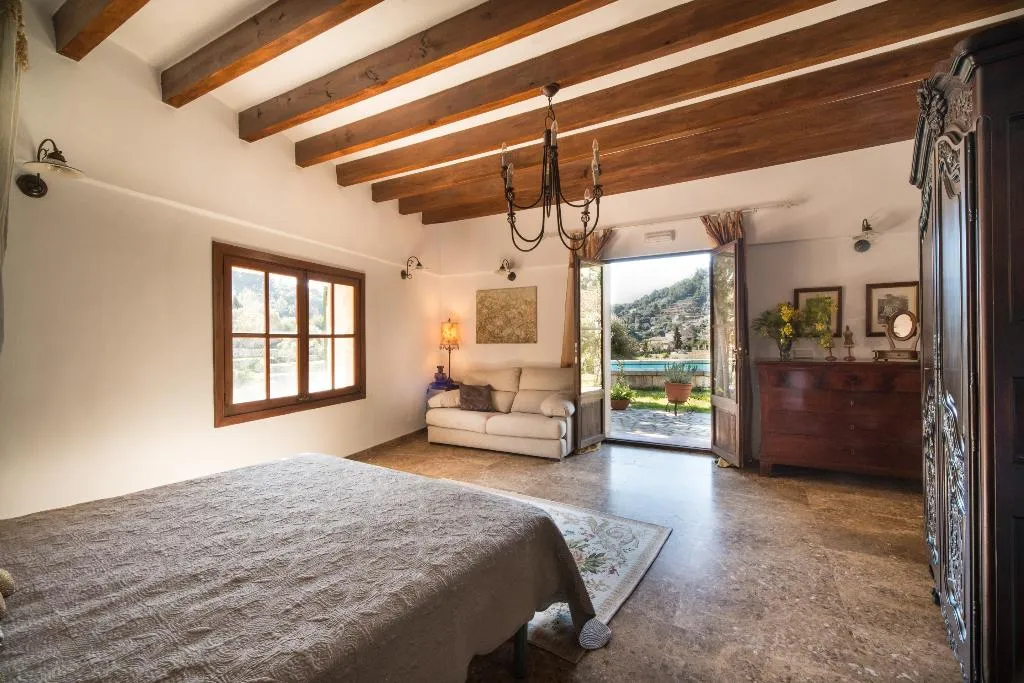 Double or Twin SUPERIOR THREE BEDROOMS Room, Sa Vall, Majorca