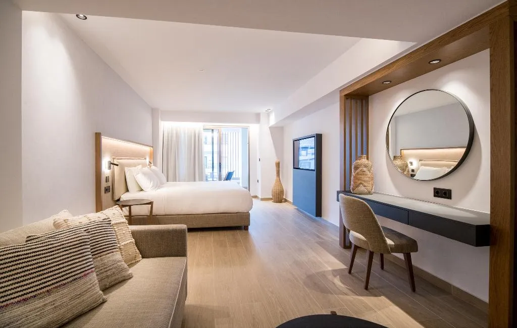 Double or Twin WITH JACUZZI Room, AKASHA Beach Hotel and Spa, Crete