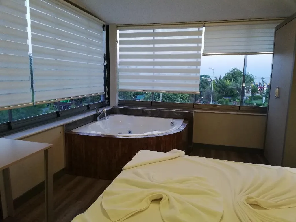 STUDIO SEA VIEW Room, Casa De Sirena Apart Hotel, Antalya