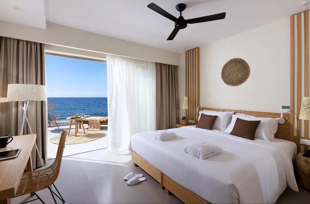 Room, Enorme Santanna Beach, Crete