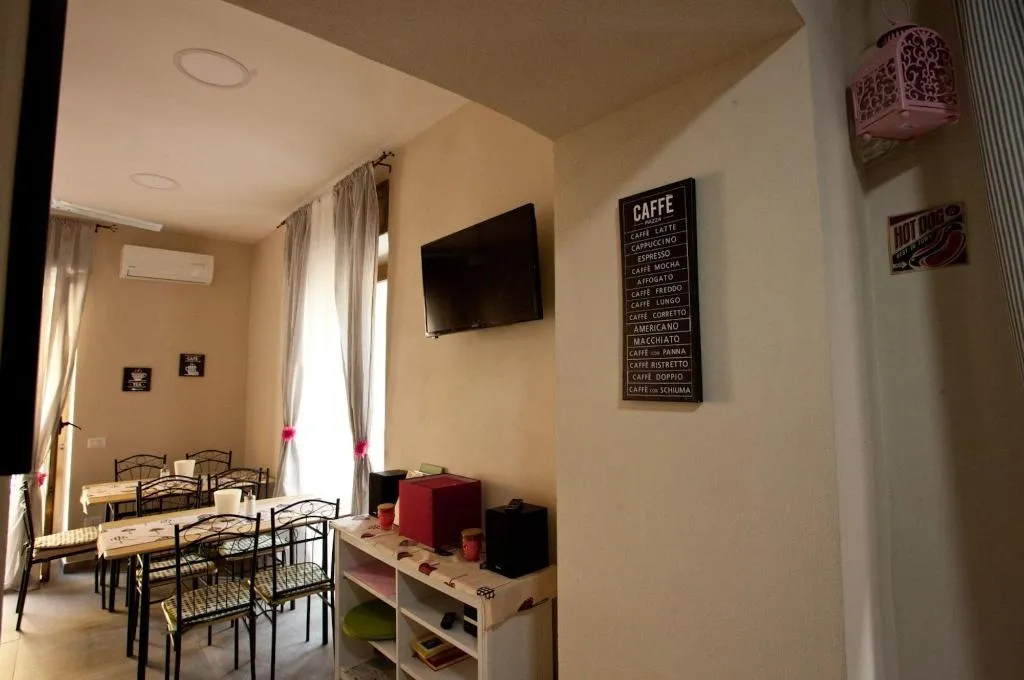 Restaurant, B&B Cara Napoli, Naples
