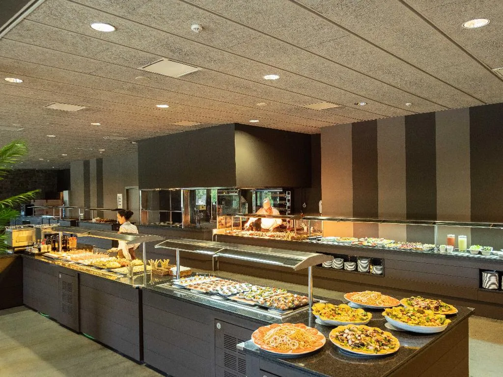 Restaurant, Montanya Hotel & Lodge, Costa Brava