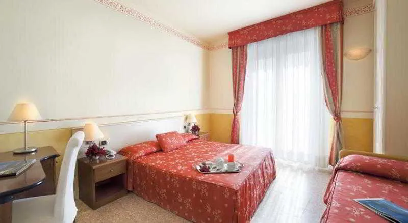 Room, Hotel Karinzia, Venice