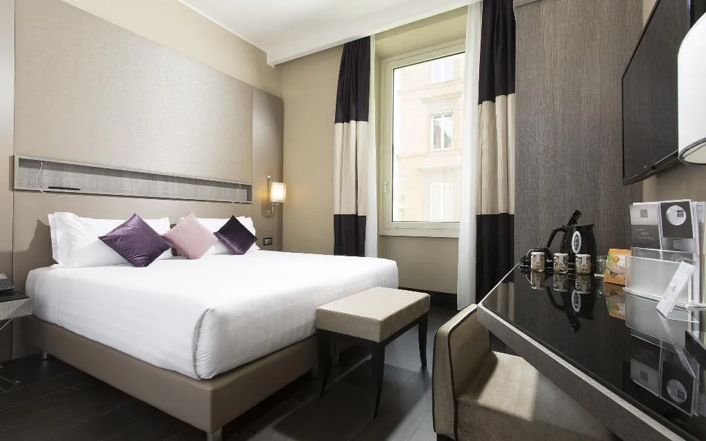 Room, Rome Life, Rome